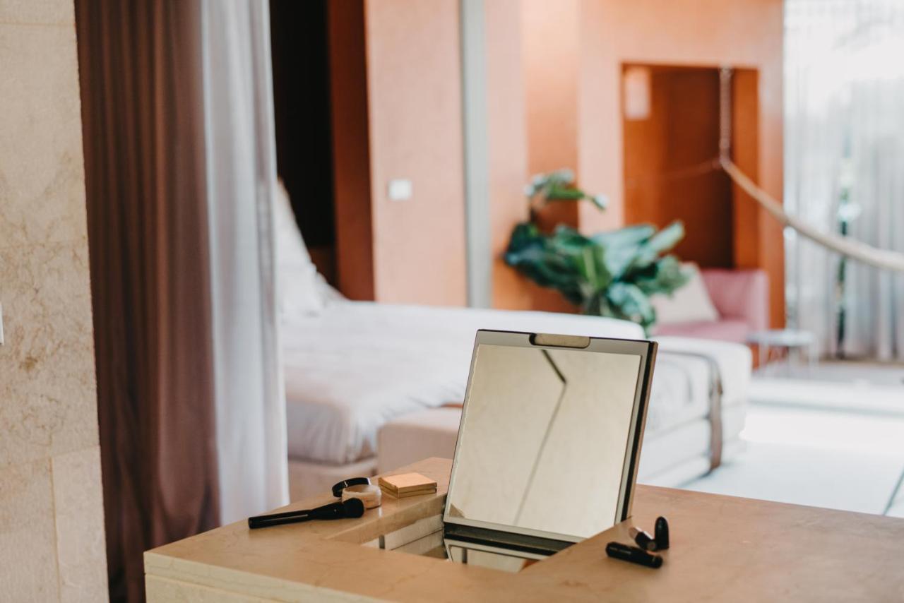 Hotel Zori Timeless