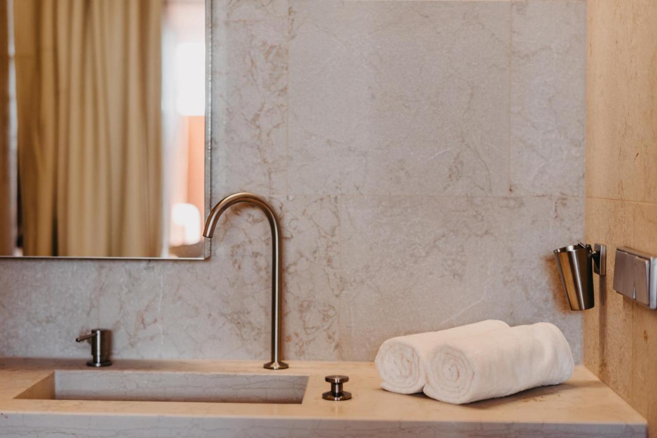Zori Timeless Hotel
